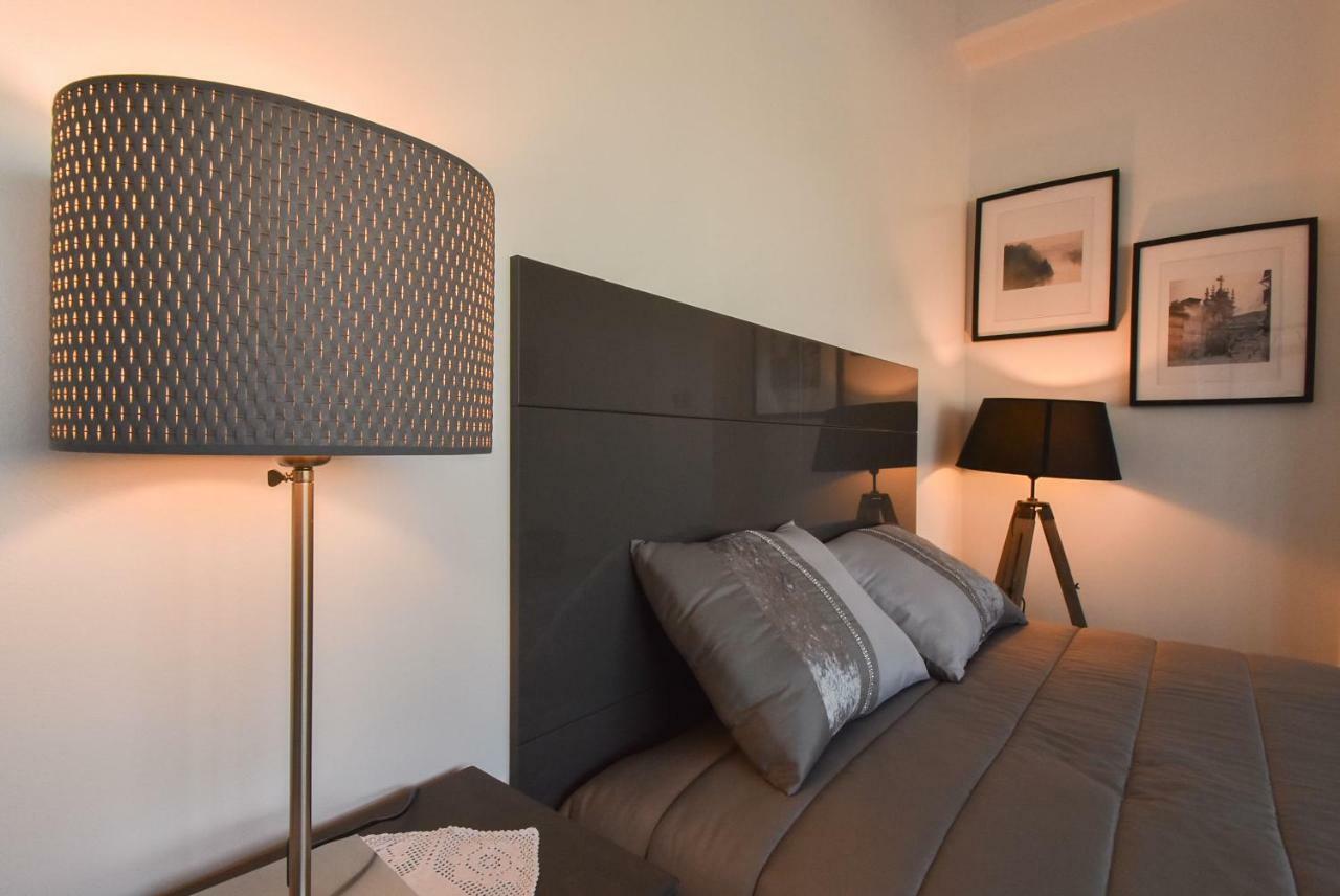 Oporto Batalha Residence Free Parking Luaran gambar